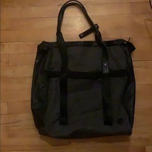 Lululemon bag